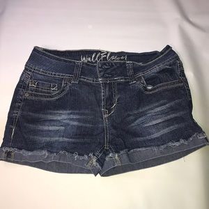 Girls WallFlower Jean Shorts (Size 5)